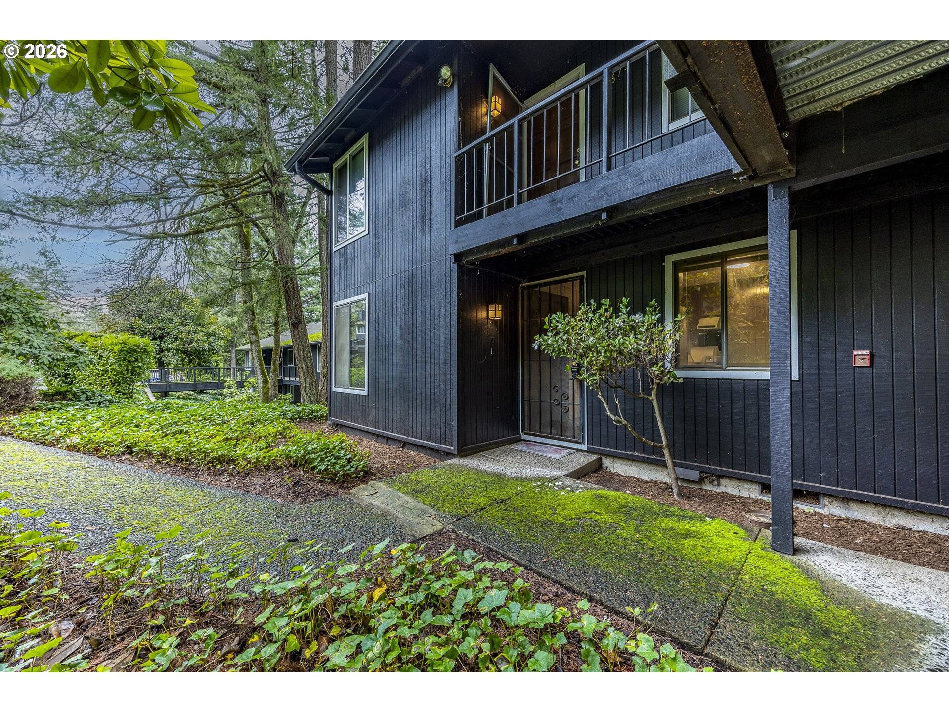 Eugene, OR 97405,2671 WOODSTONE PL