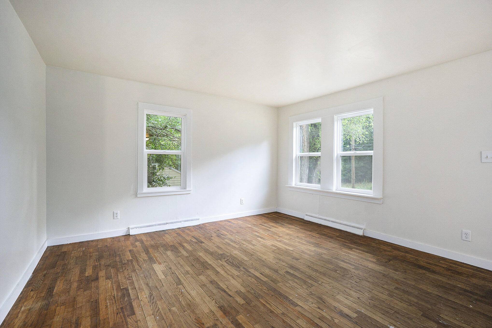 Kalamazoo, MI 49004,1042 E Mosel AVE