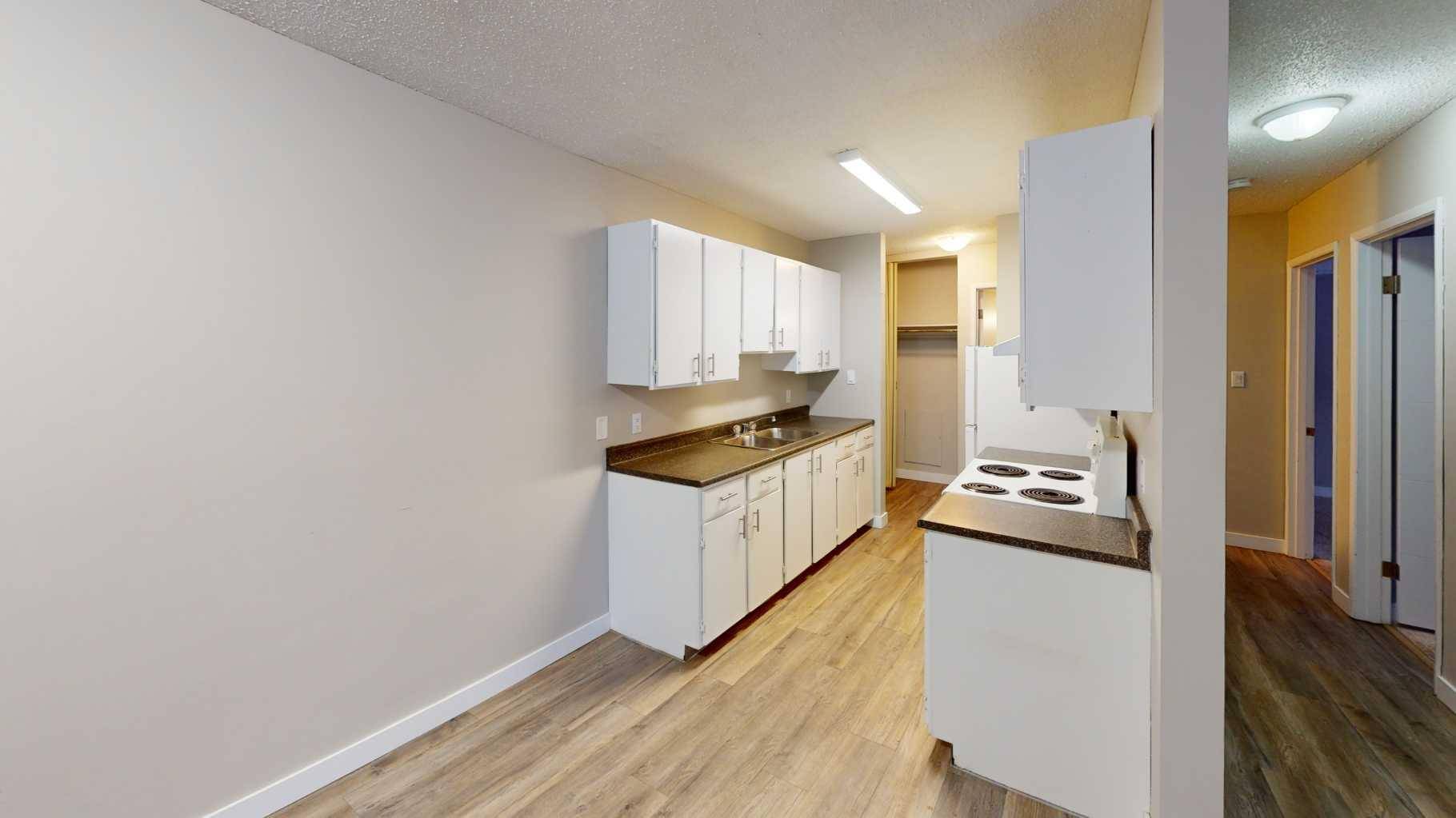 Grande Prairie, AB T8V1H1,10028 105 AVE #1