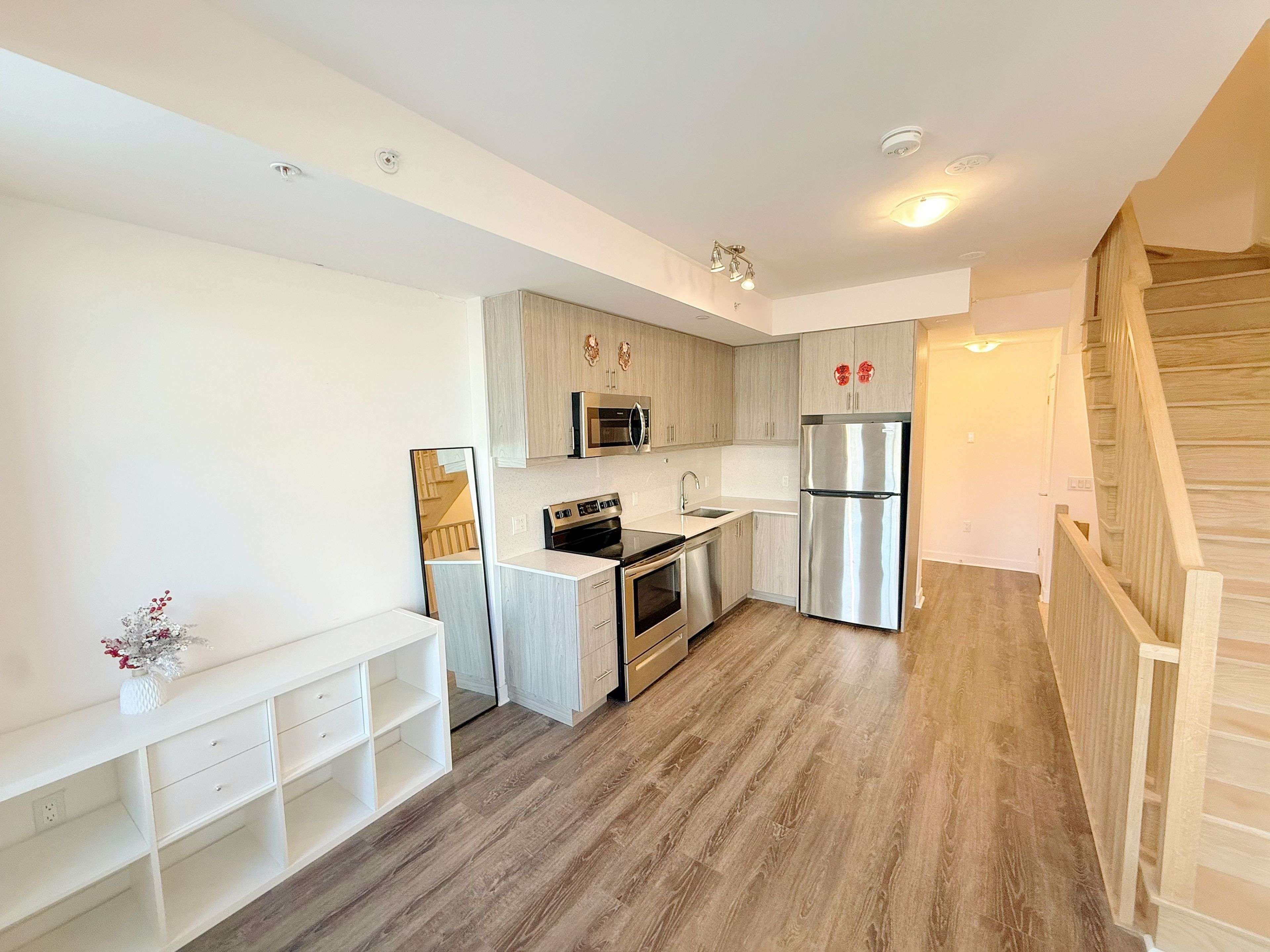 Toronto C07, ON M2N 0K9,57 Finch AVE W #16