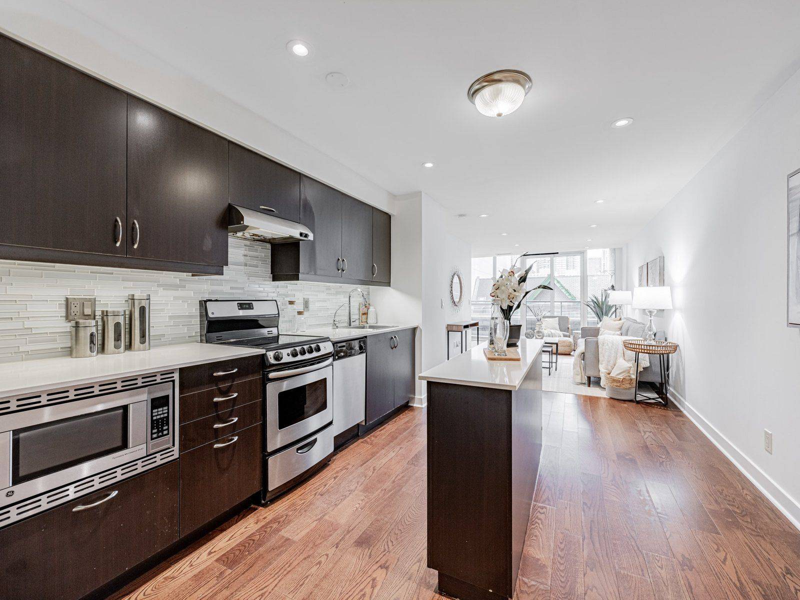 Toronto C08, ON M5A 1P9,320 Richmond ST E #407