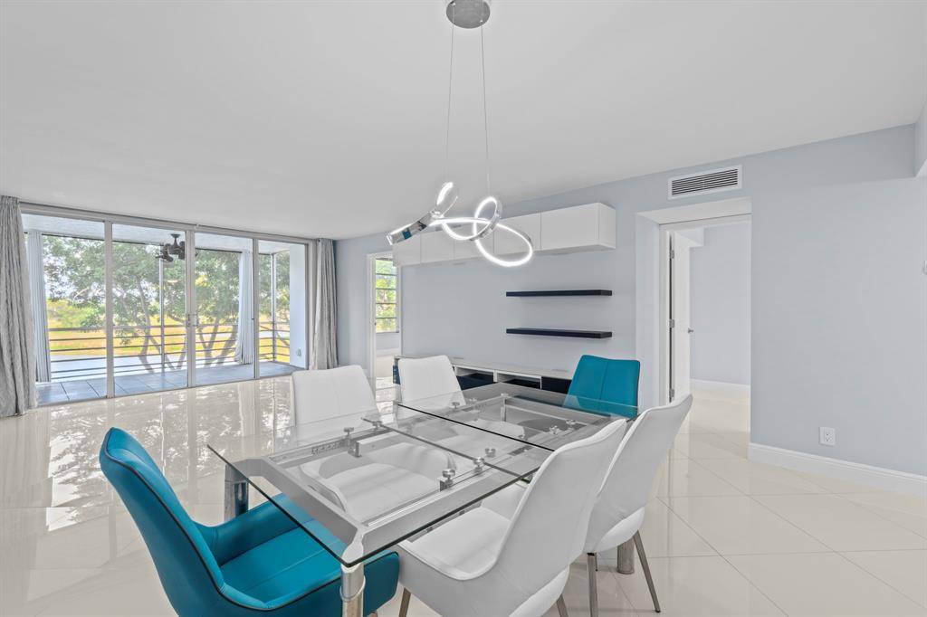 Pompano Beach, FL 33069,3090 N Course Dr #309