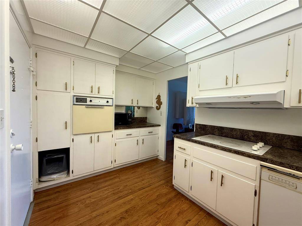 Fort Lauderdale, FL 33308,3233 NE 34th St #1520