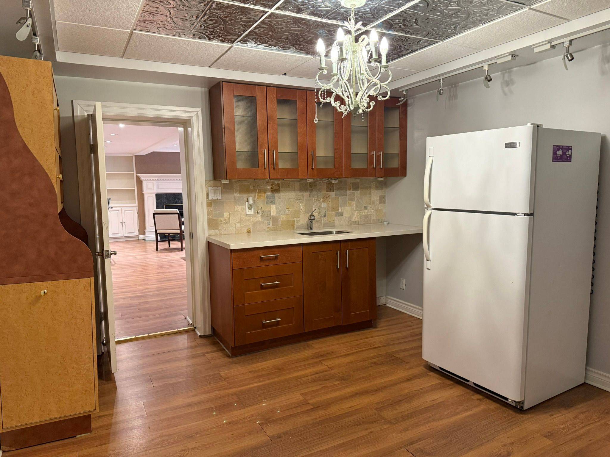 Vaughan, ON L4L 1L4,117 Clarence ST #Lower