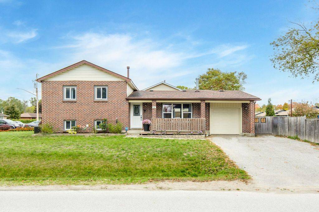 Essa, ON L0M 1B0,6 Duckworth ST