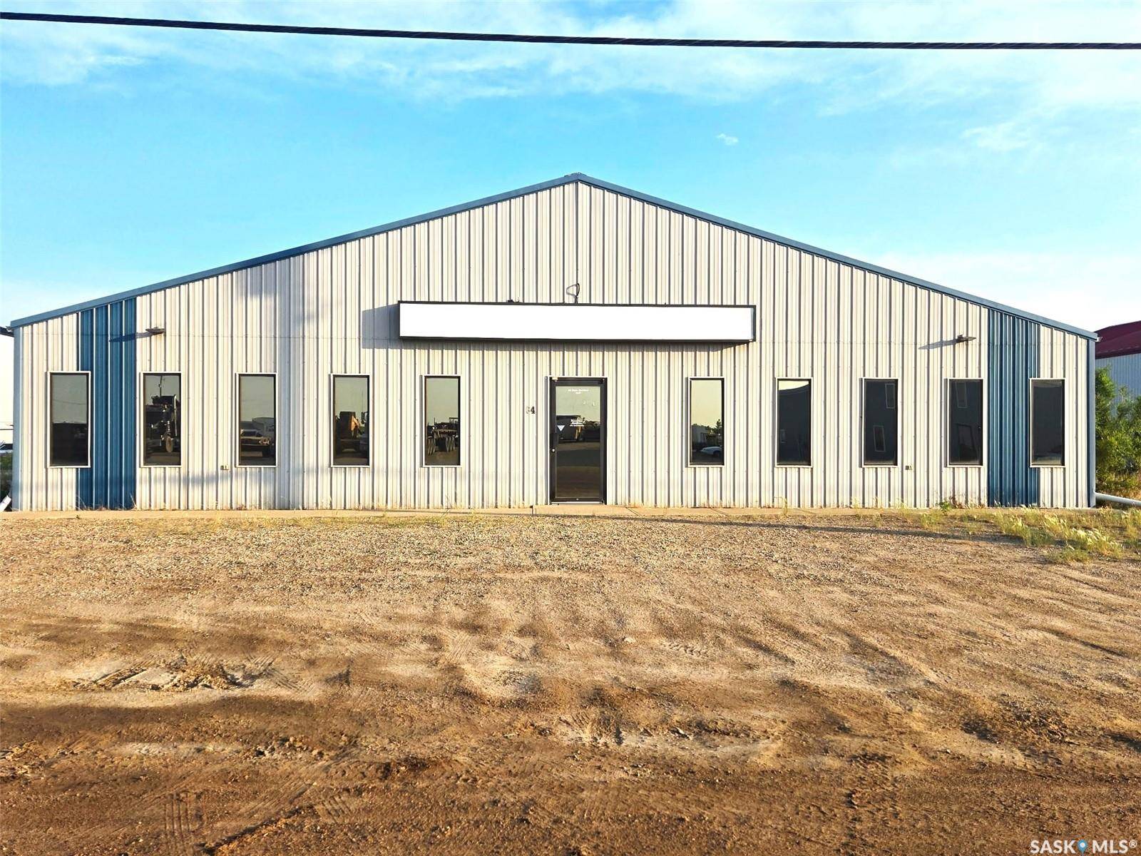 Estevan, SK S4A 2A4,64 Devonian STREET