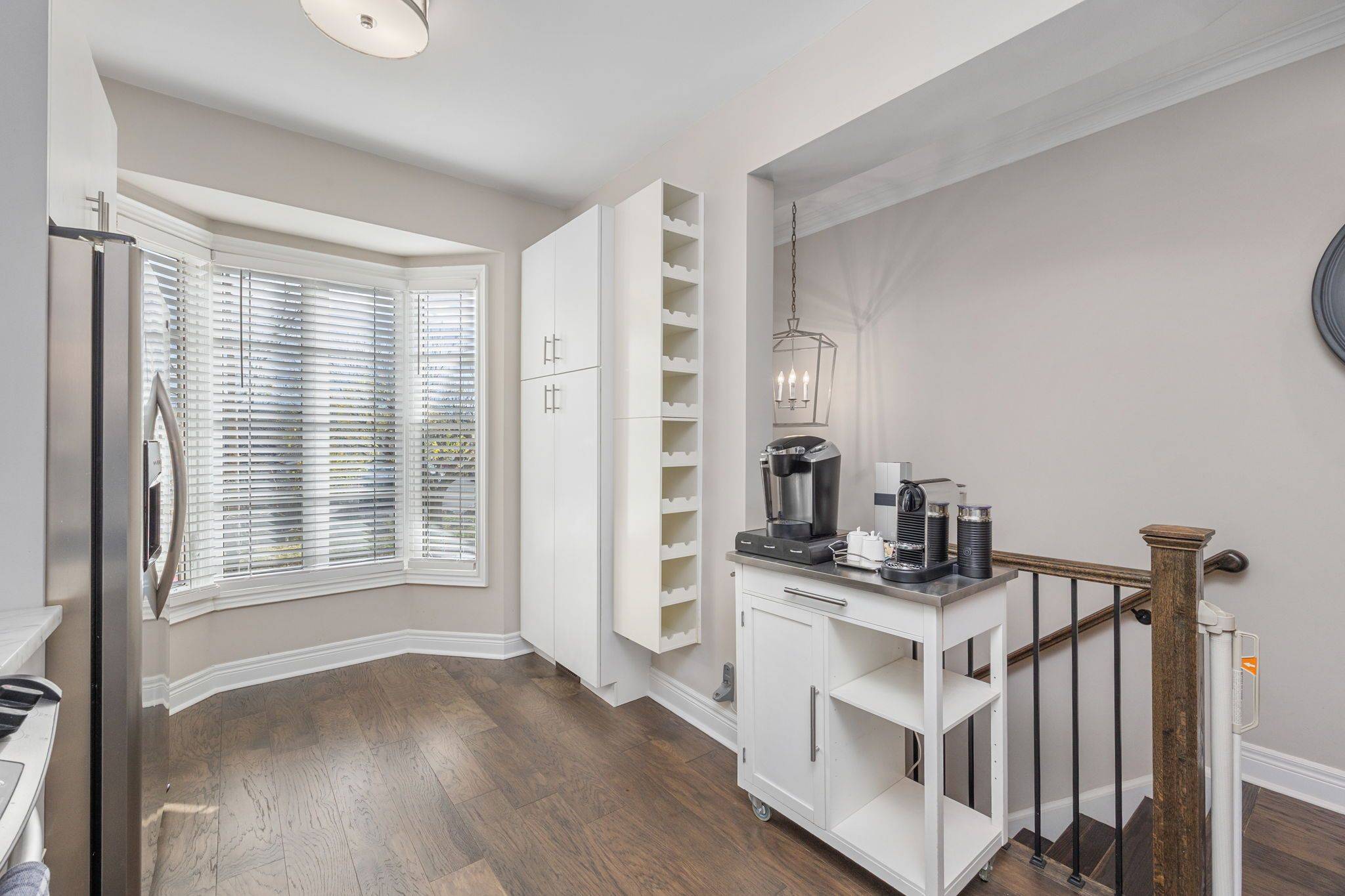 Toronto W08, ON M8Z 0A1,114 Six Point RD