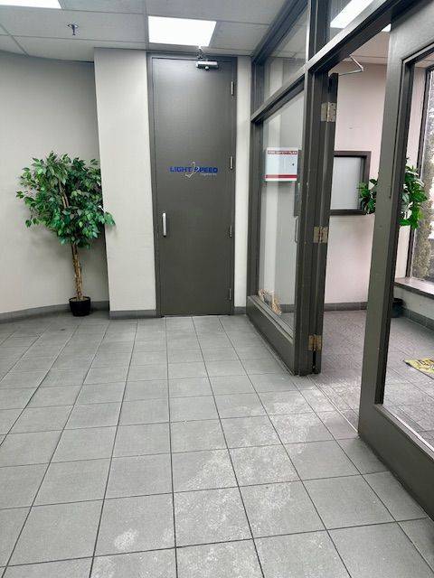 Mississauga, ON L5T 1S8,6015 Kestrel RD