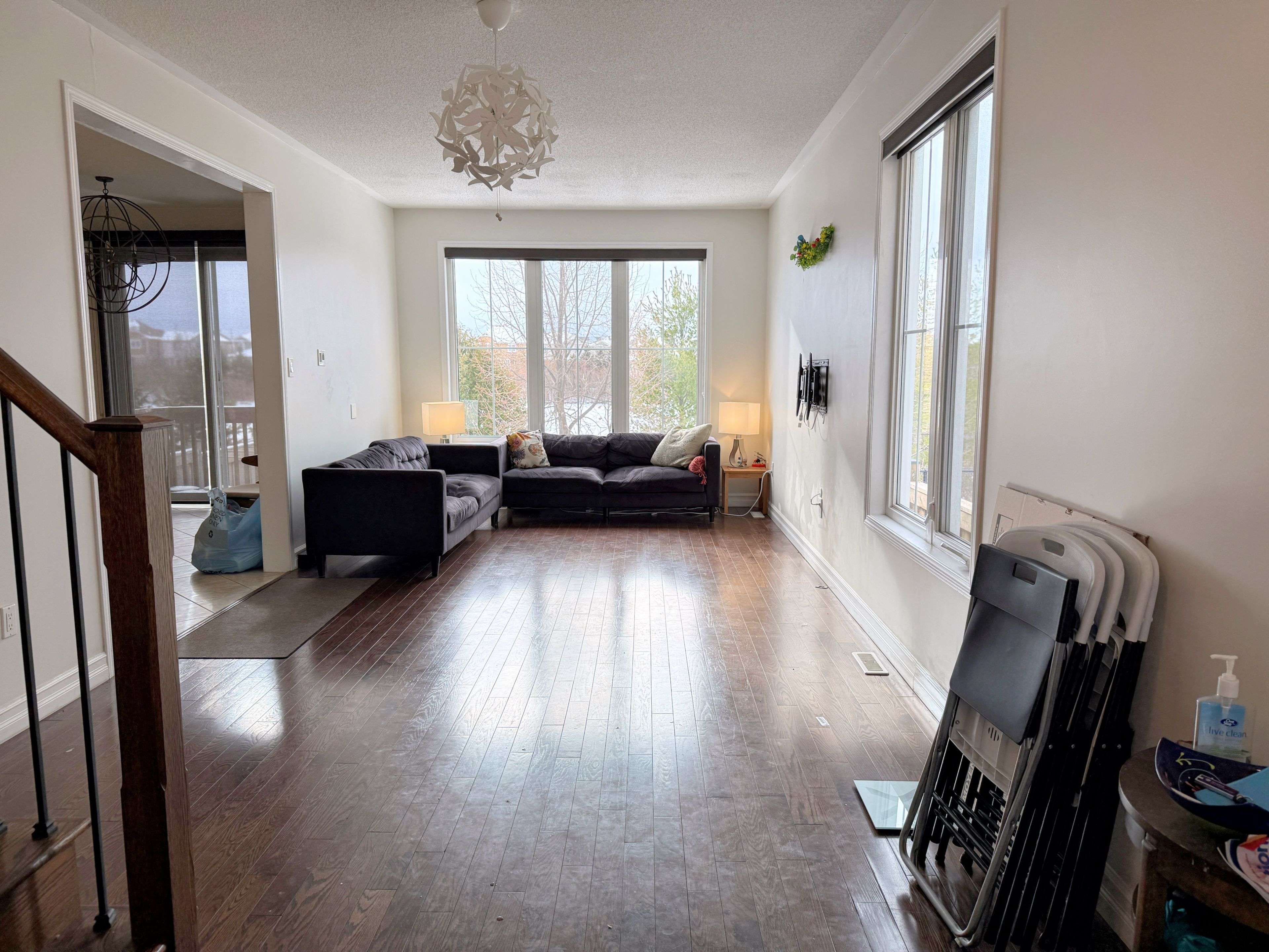 Milton, ON L9T 8G6,422 Cavanagh LN