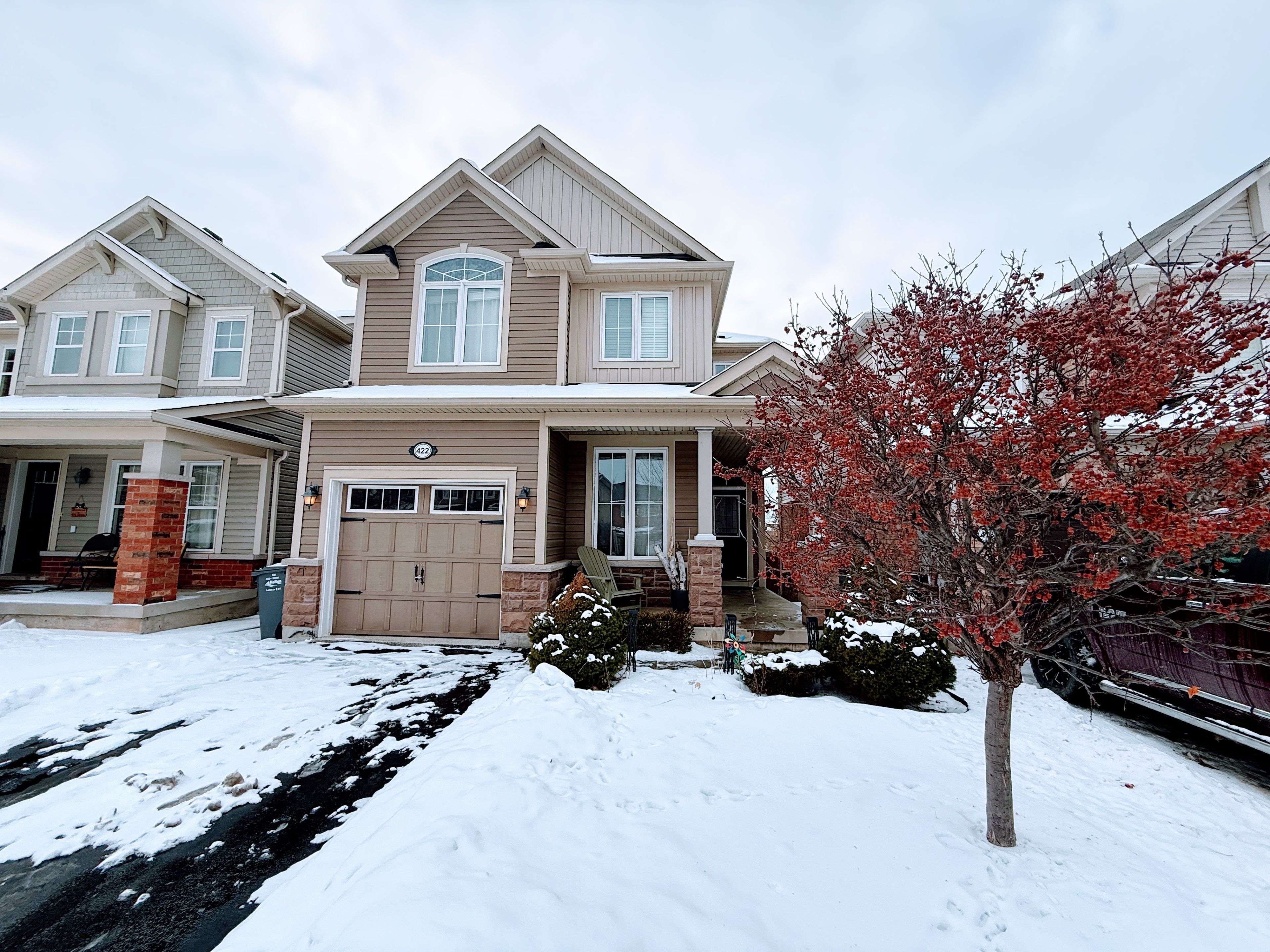 Milton, ON L9T 8G6,422 Cavanagh LN