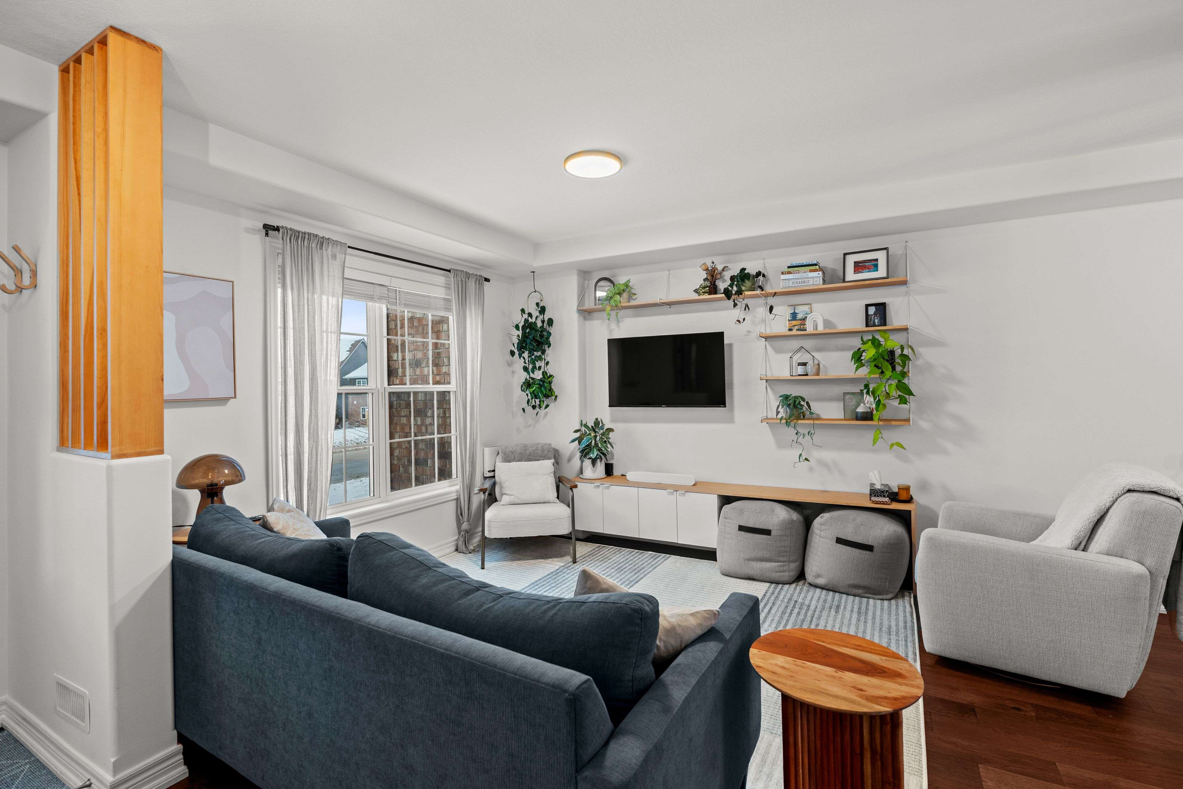 Peterborough, ON K9H 0H7,800 Broadway BLVD