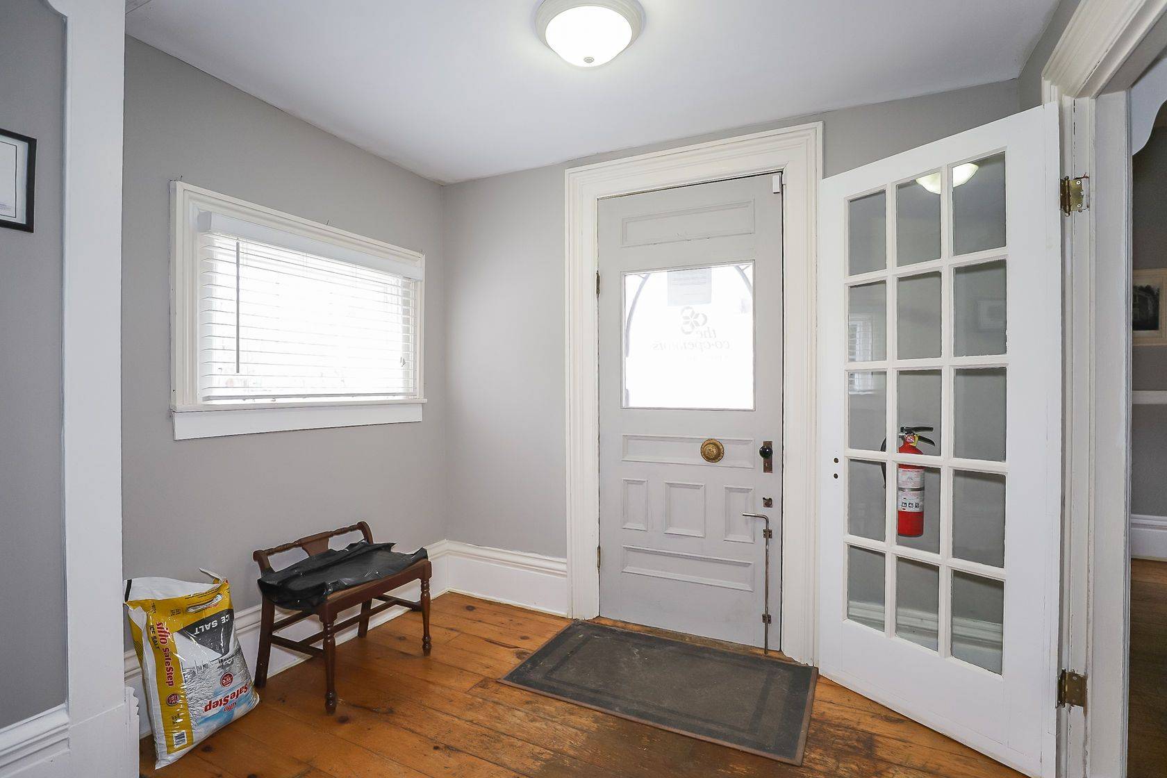 Fort Erie, ON L0S 1N0,264 Ridge RD N