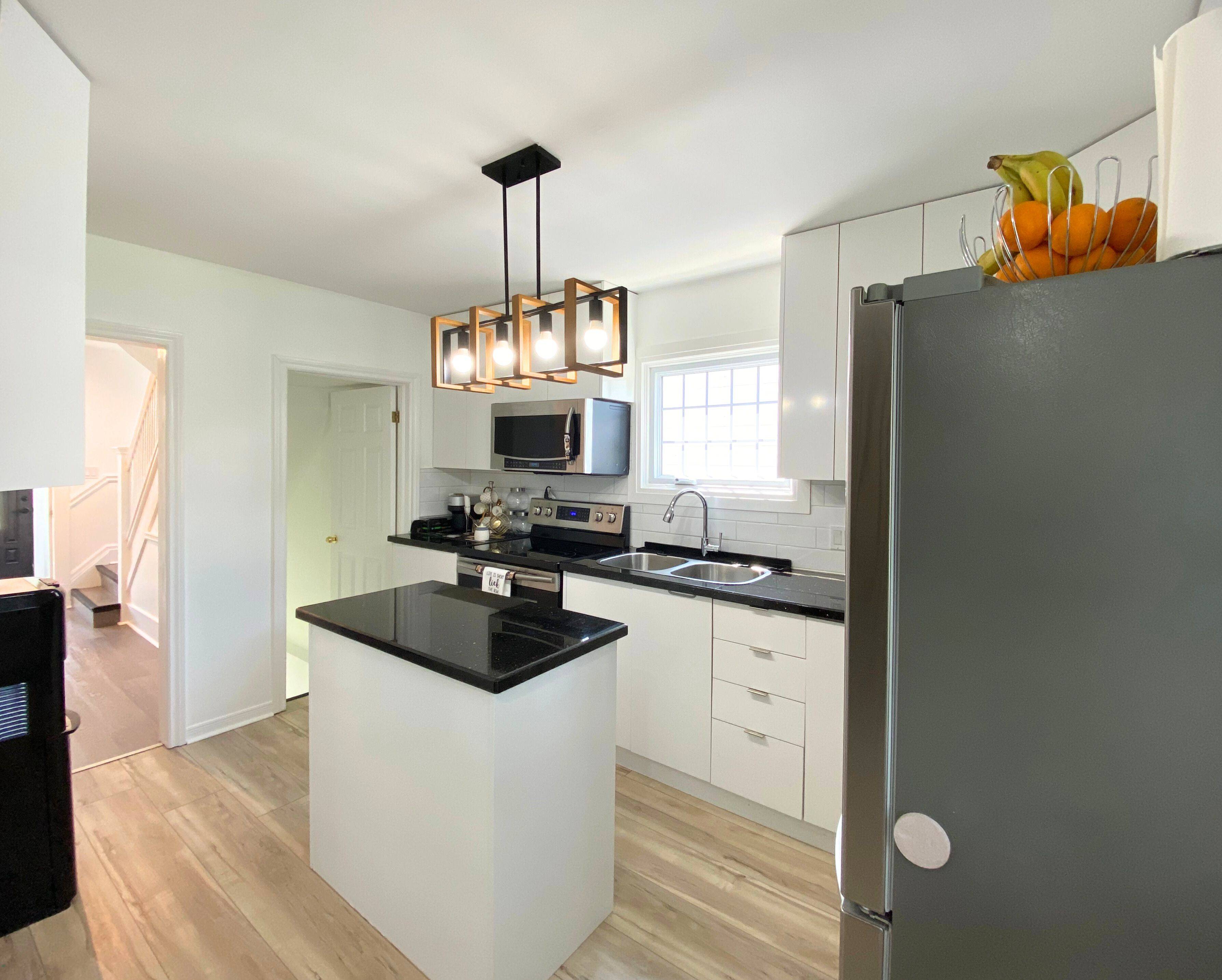 St. Catharines, ON L2R 4R2,243 Geneva ST