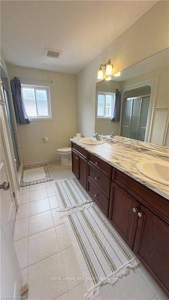 Niagara Falls, ON L2G 7H8,6723 Sam Iorfida DR