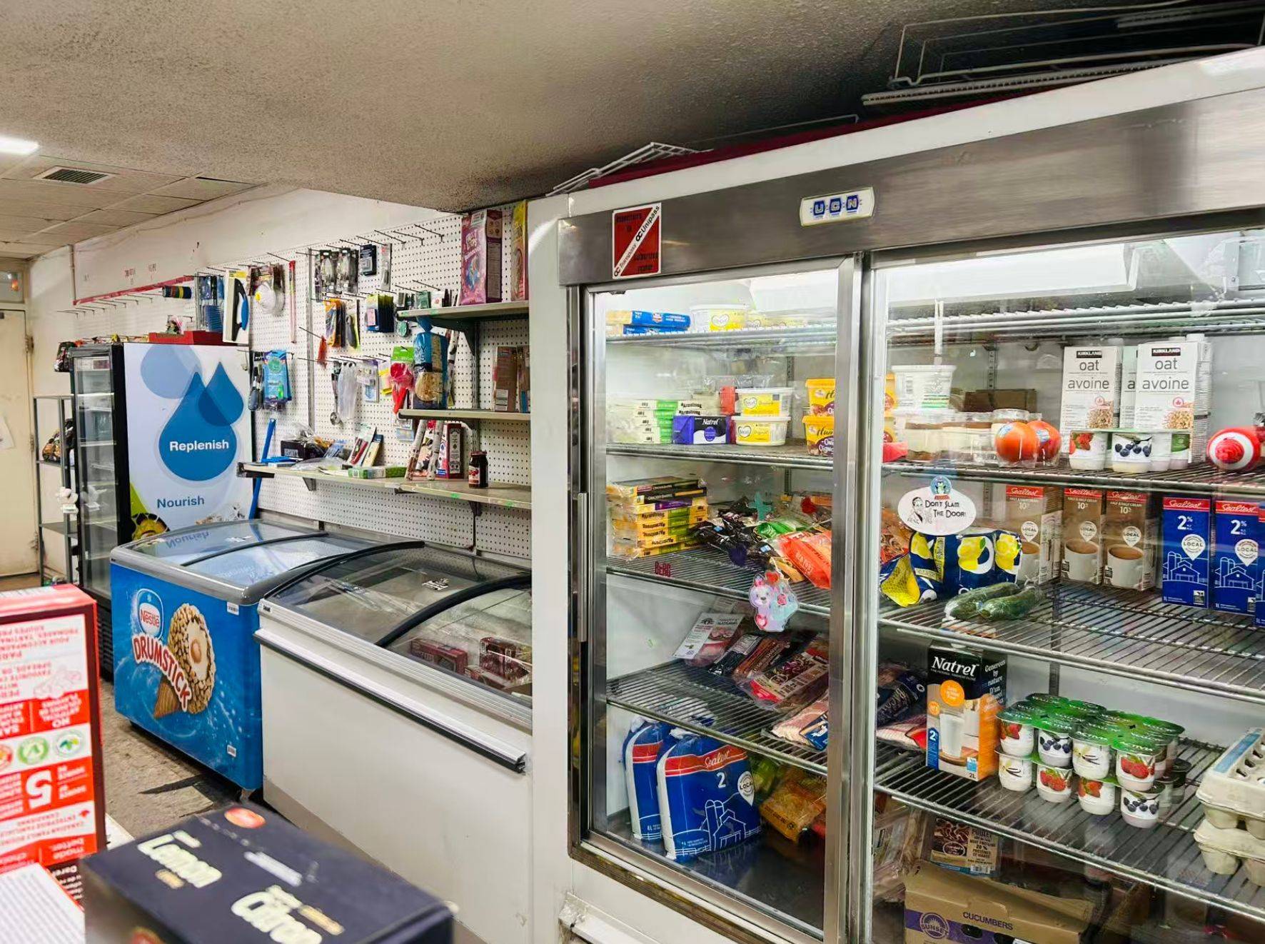 Ottawa Centre, ON K1R 7T8,440 Gloucester ST #B1