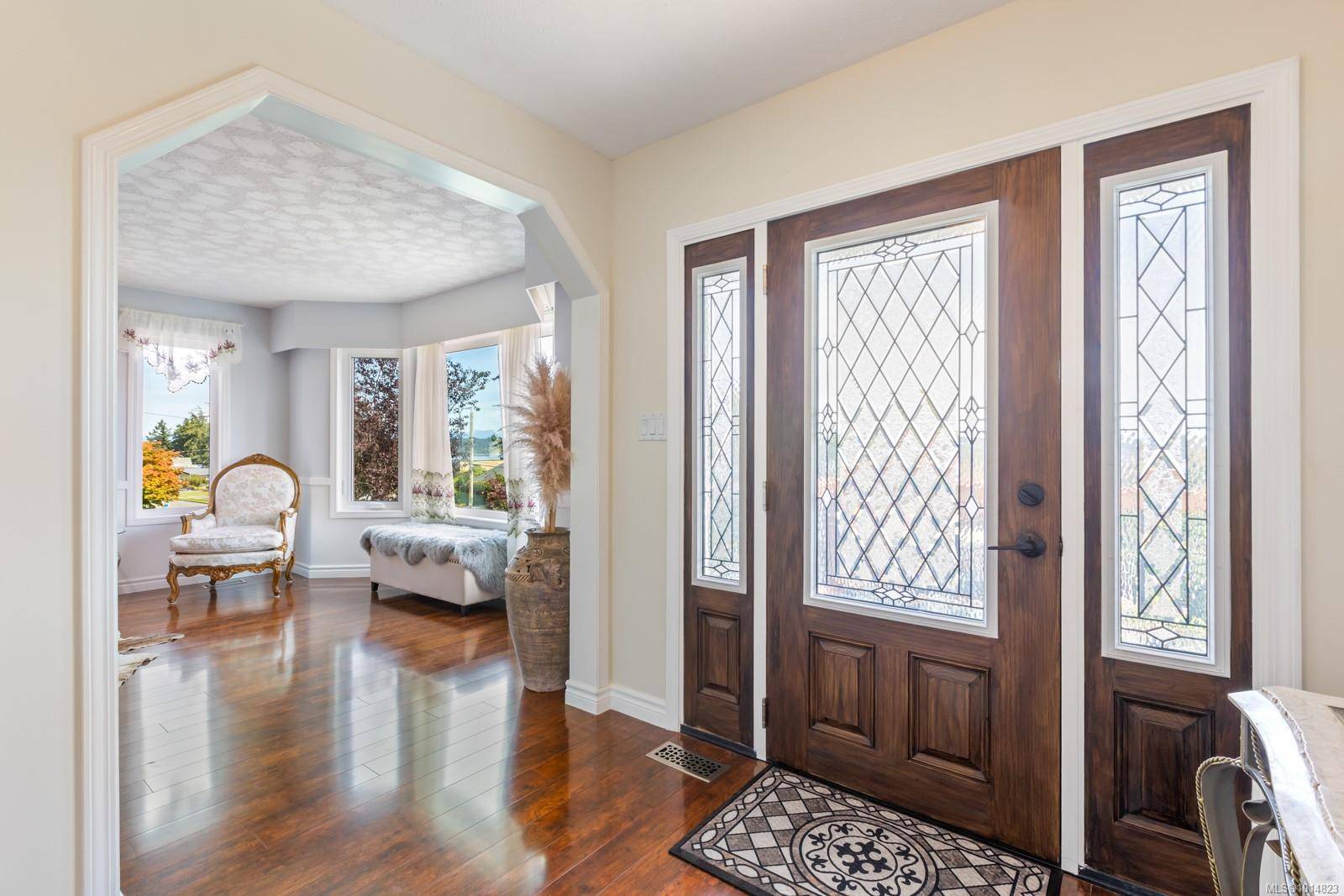 Campbell River, BC V9W 2J5,392 Carnegie St