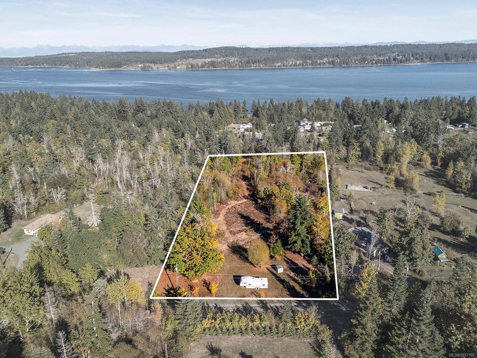 Fanny Bay, BC V0R 1W0,LOT 5 Country Rd