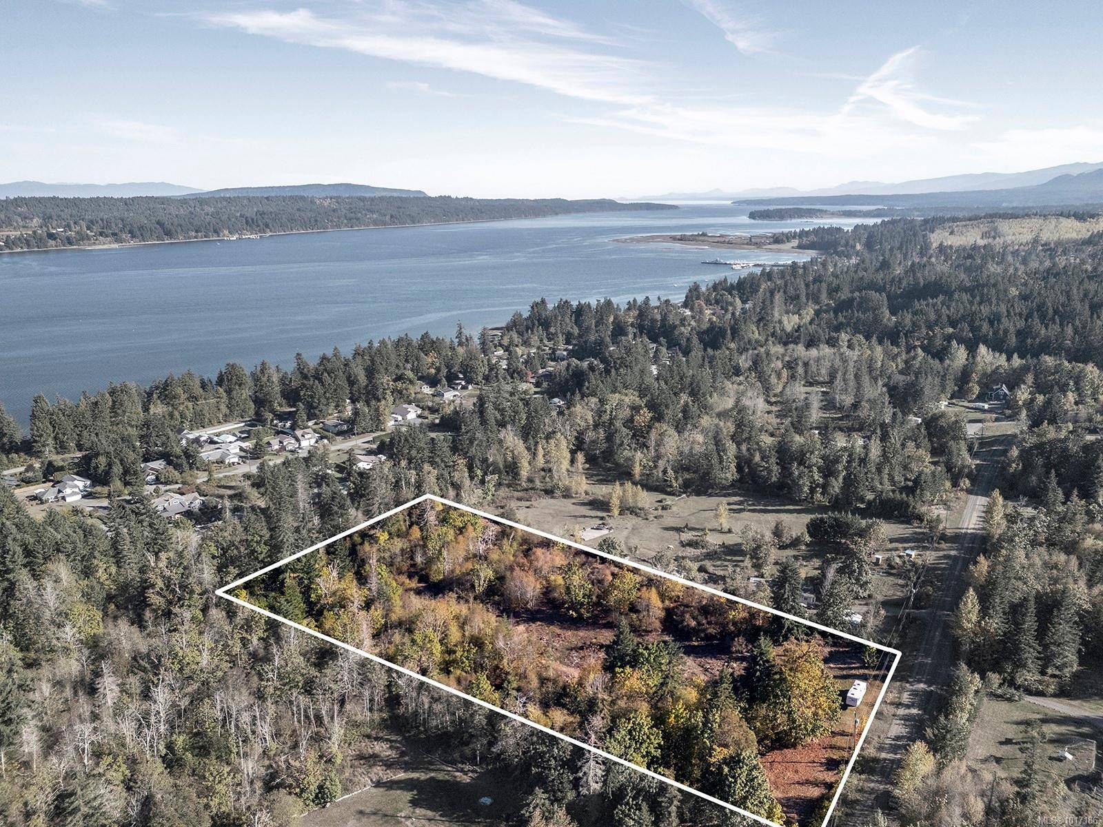 Fanny Bay, BC V0R 1W0,LOT 5 Country Rd
