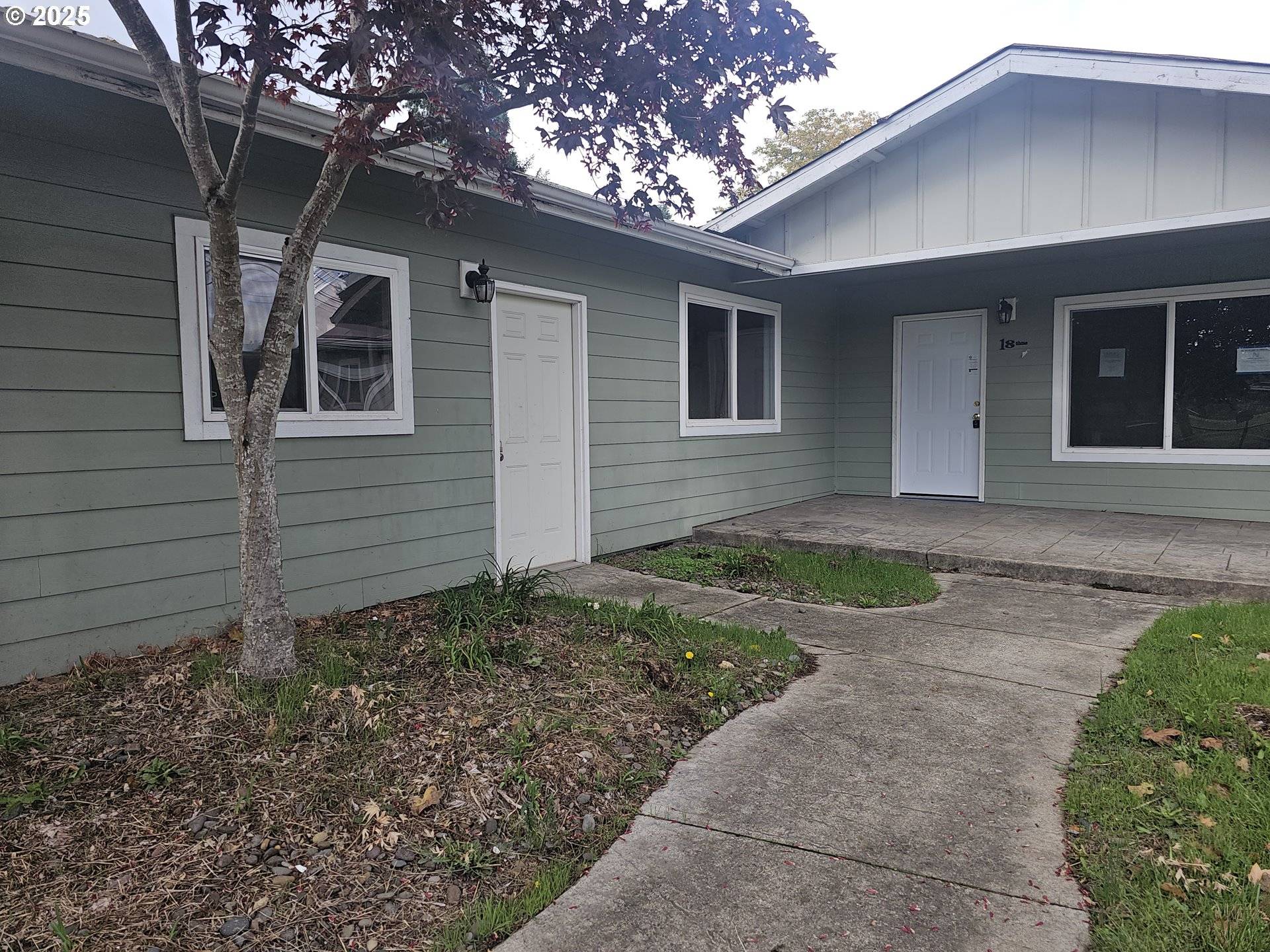 Lebanon, OR 97355,183 E DODGE ST