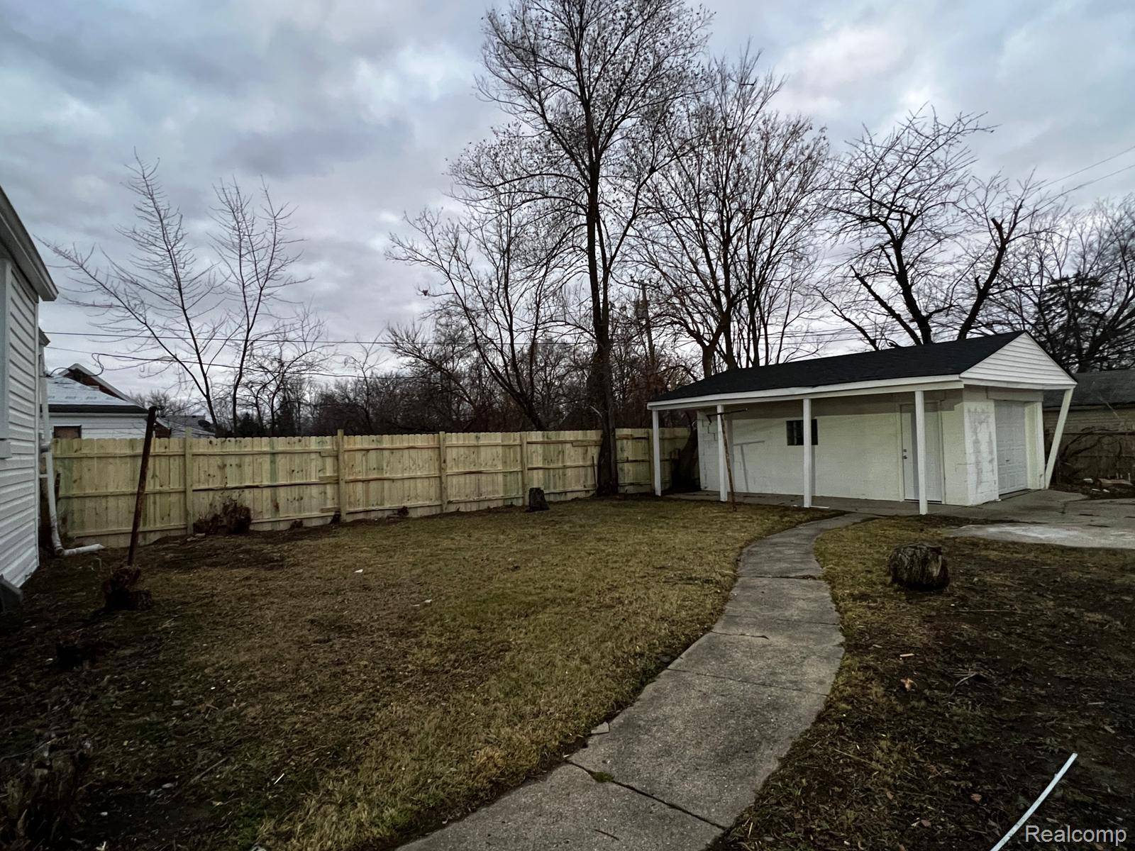 Detroit, MI 48228,8695 Evergreen AVE