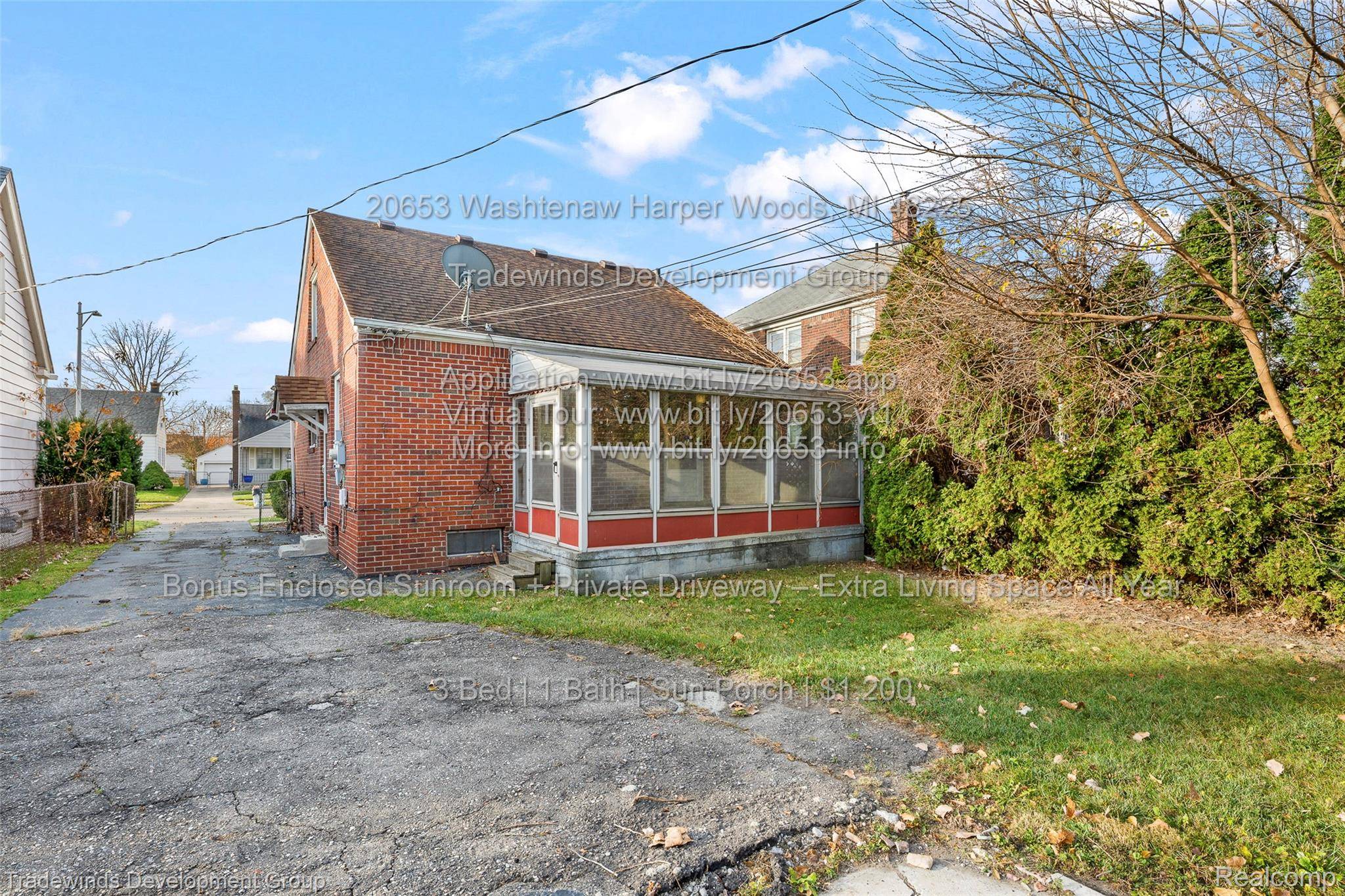 Harper Woods, MI 48225,20653 Washtenaw ST