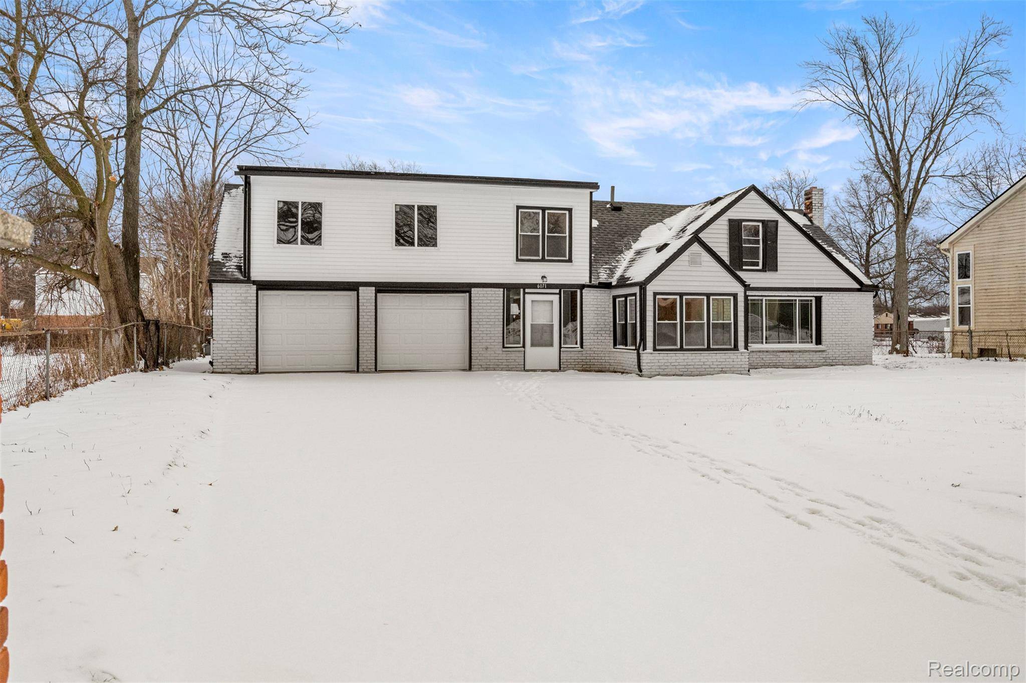 Romulus, MI 48174,6071 Dexter ST