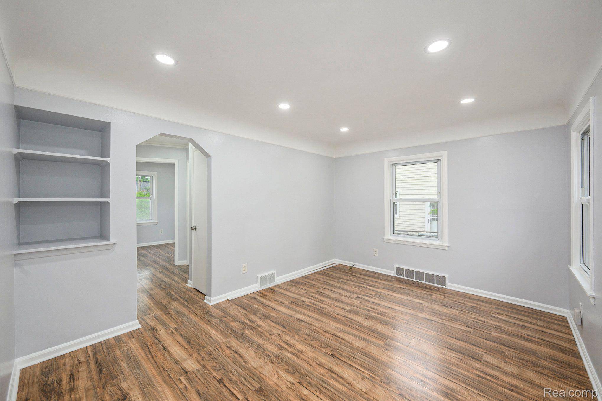 Dearborn, MI 48124,2856 ACADEMY ST