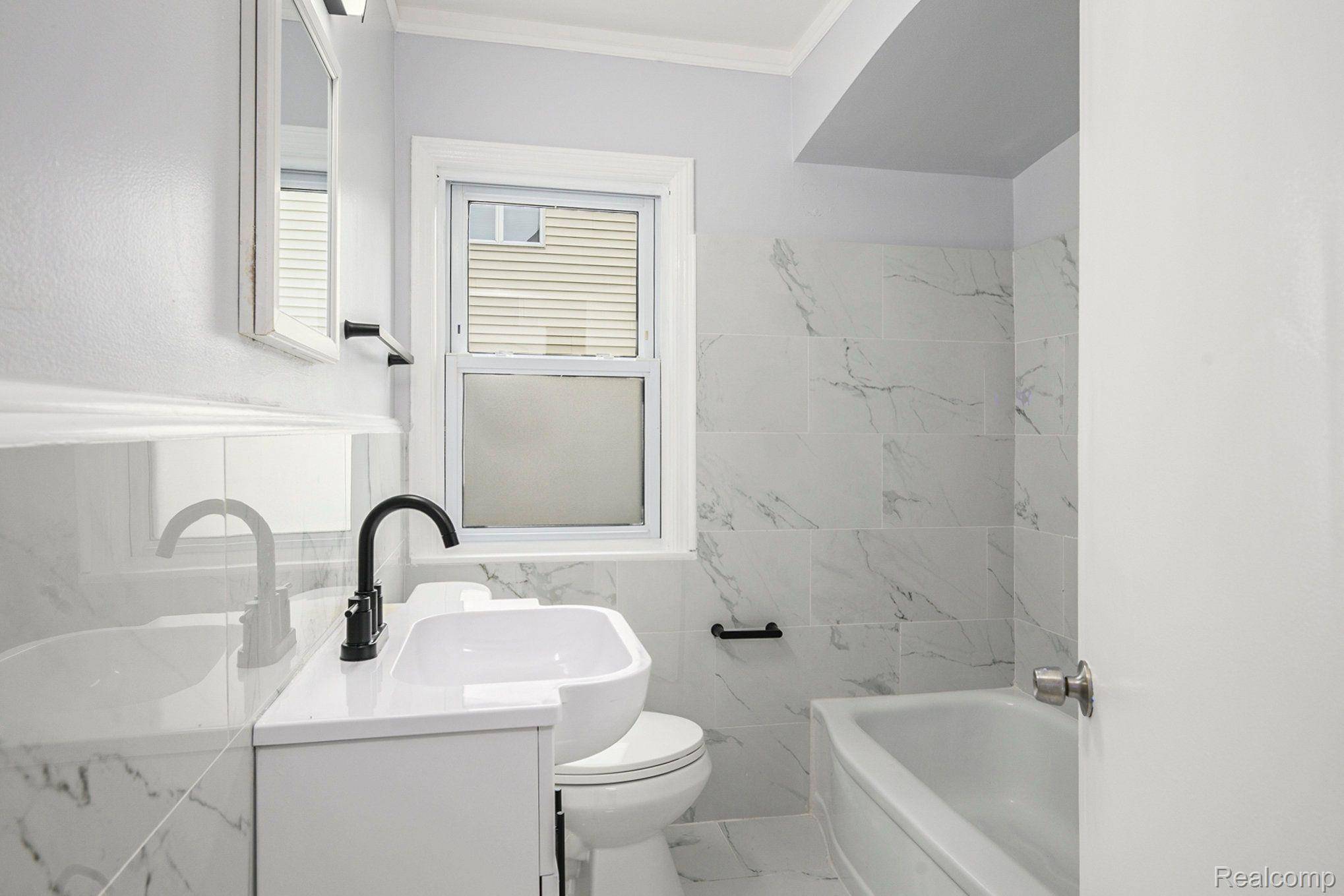 Dearborn, MI 48124,2856 ACADEMY ST