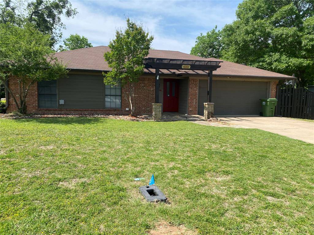 Glen Rose, TX 76043,600 E Elm Street