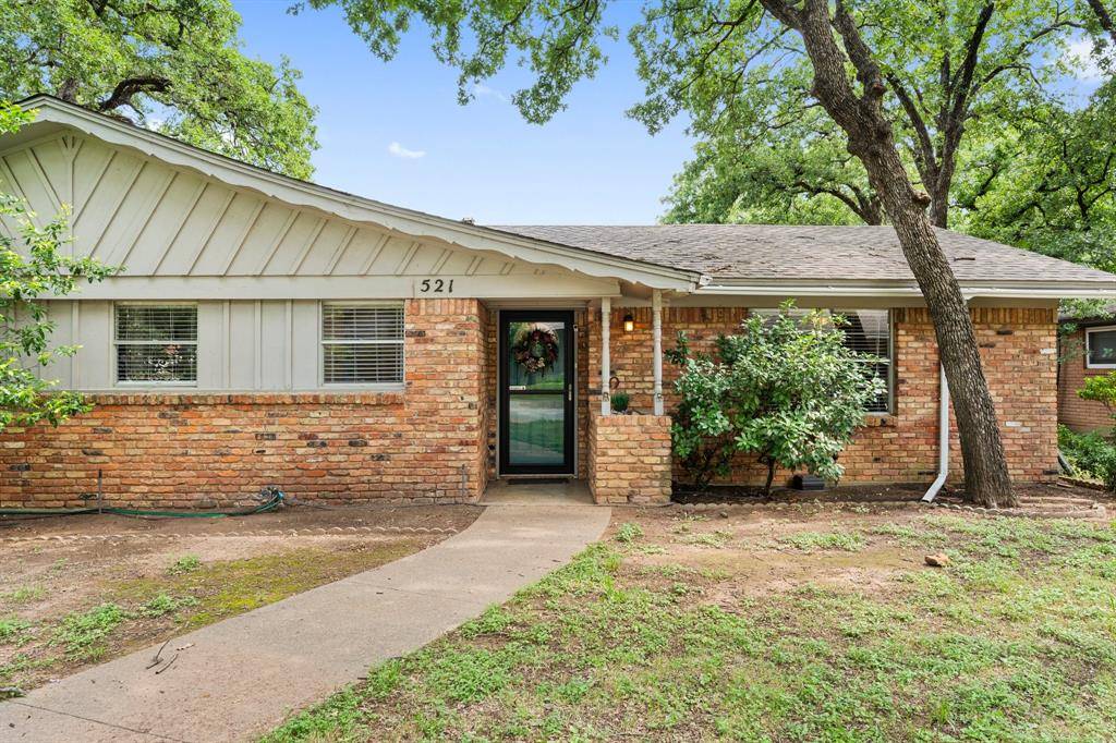 Hurst, TX 76054,521 Brookview Drive