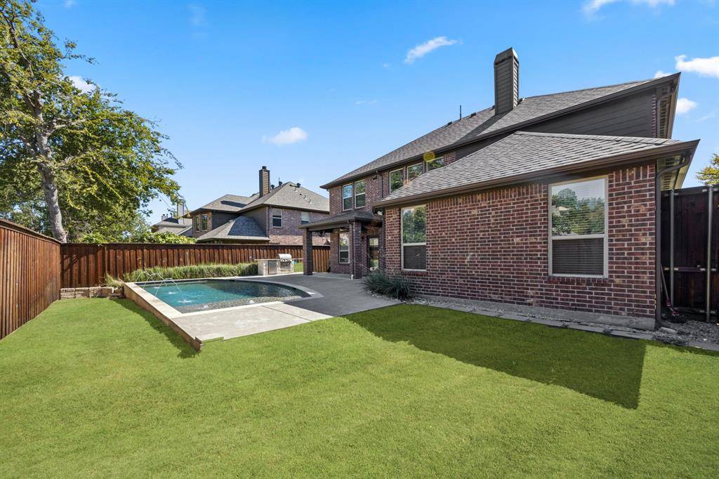 Allen, TX 75013,916 Redbird Lane