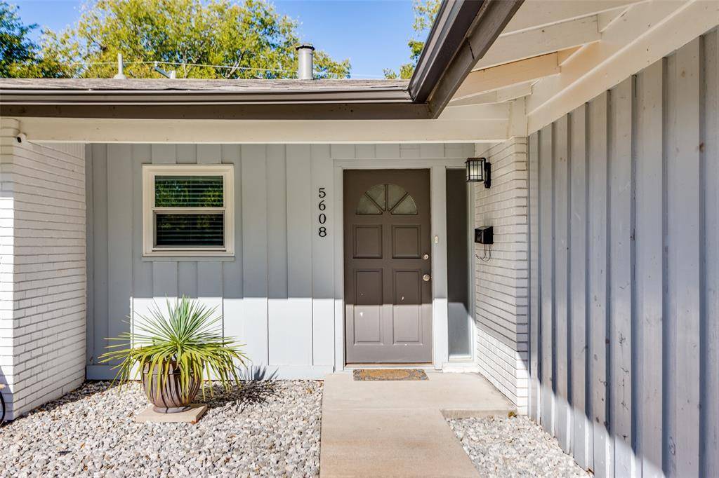 Fort Worth, TX 76133,5608 Wales Avenue