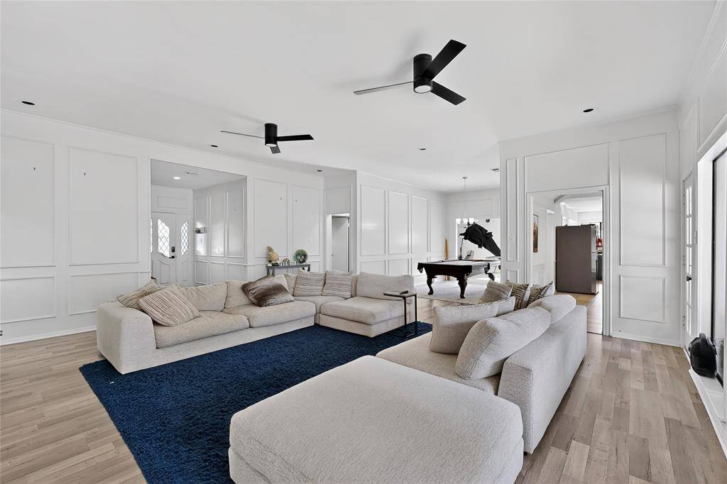 3900 N Shadycreek Drive, Arlington, TX 76013