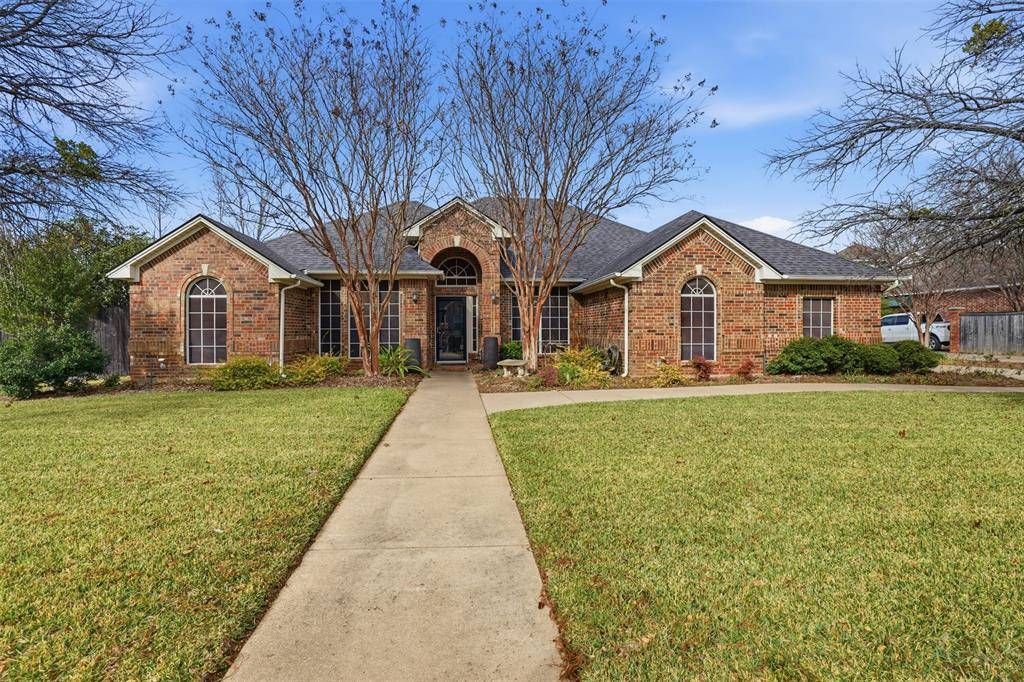 Burleson, TX 76028,901 Dylan Court