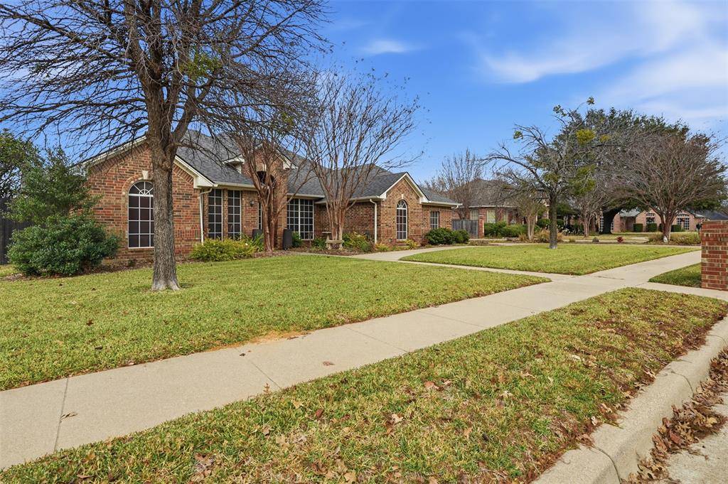 Burleson, TX 76028,901 Dylan Court