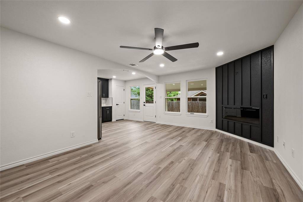 Burleson, TX 76028,408 Reagan Lane