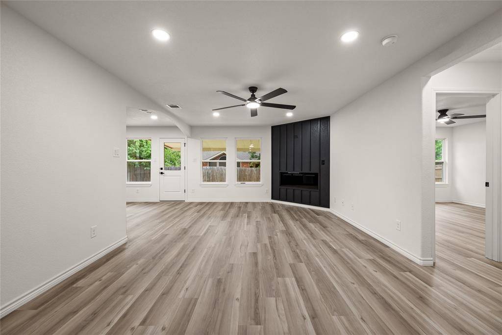 Burleson, TX 76028,408 Reagan Lane