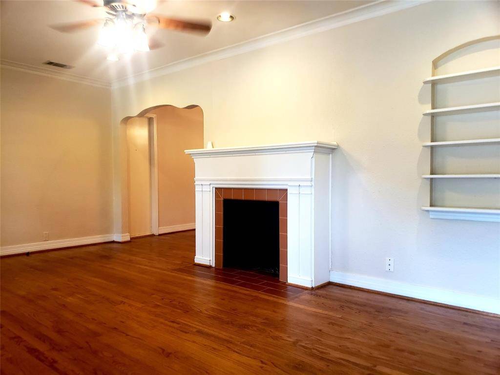 Dallas, TX 75214,6219 Penrose Avenue