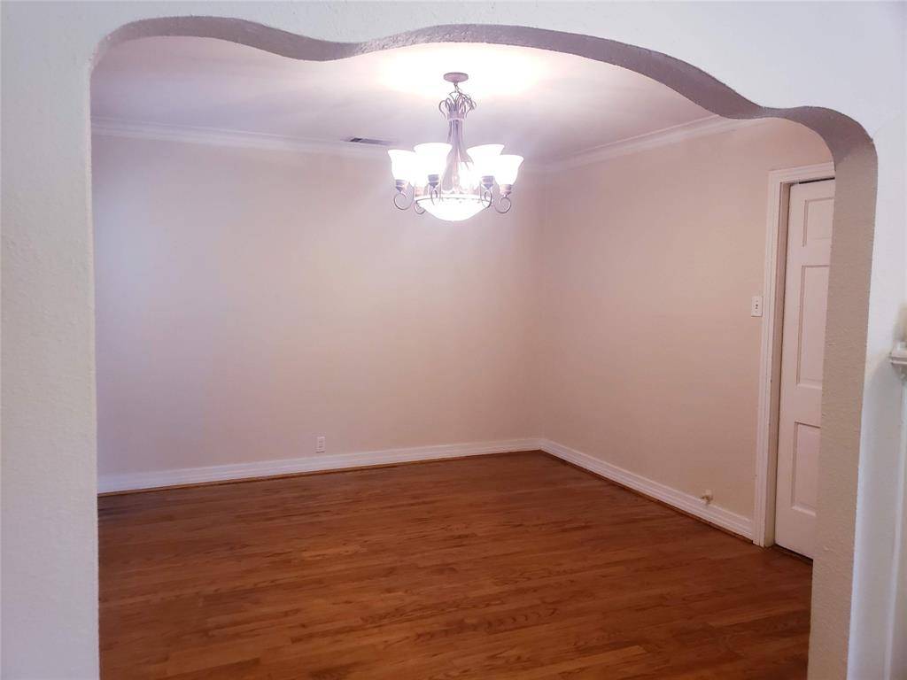 Dallas, TX 75214,6219 Penrose Avenue