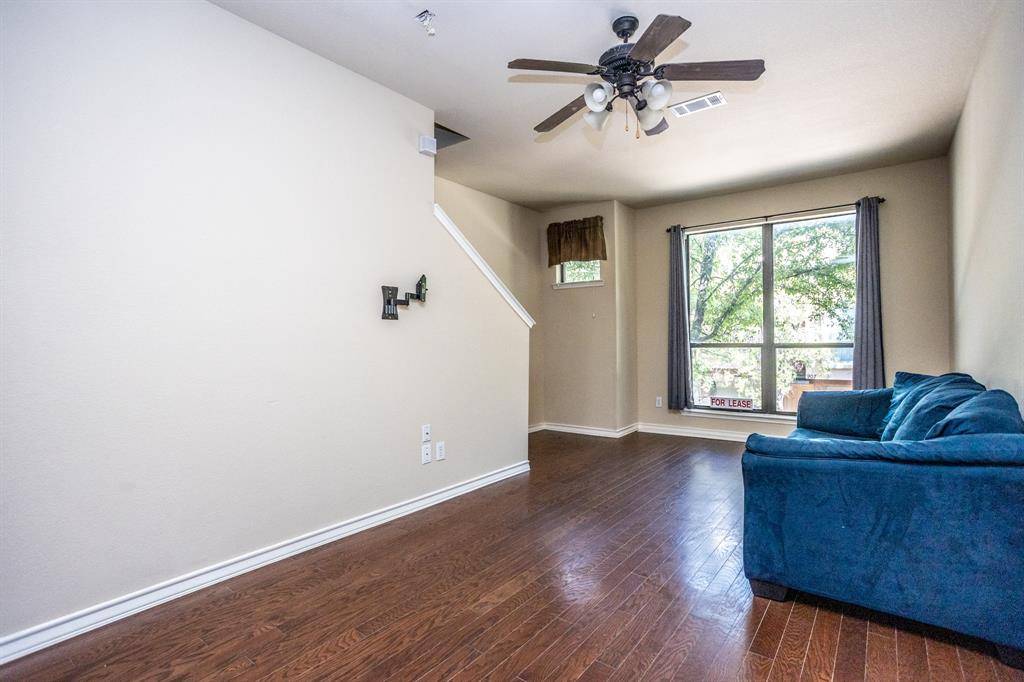 Arlington, TX 76010,906 Glenn Crossett Street