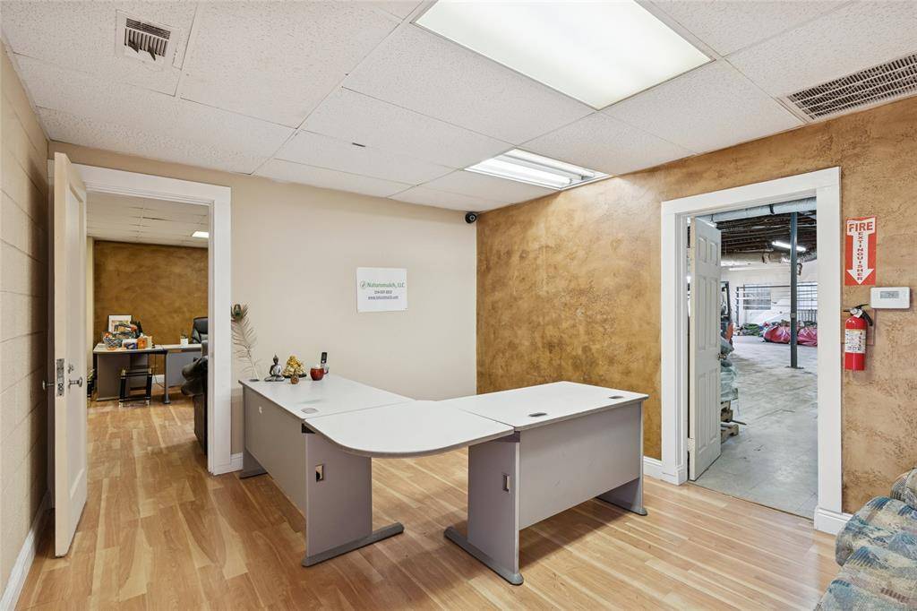 Grand Prairie, TX 75050,602 E Davis Street