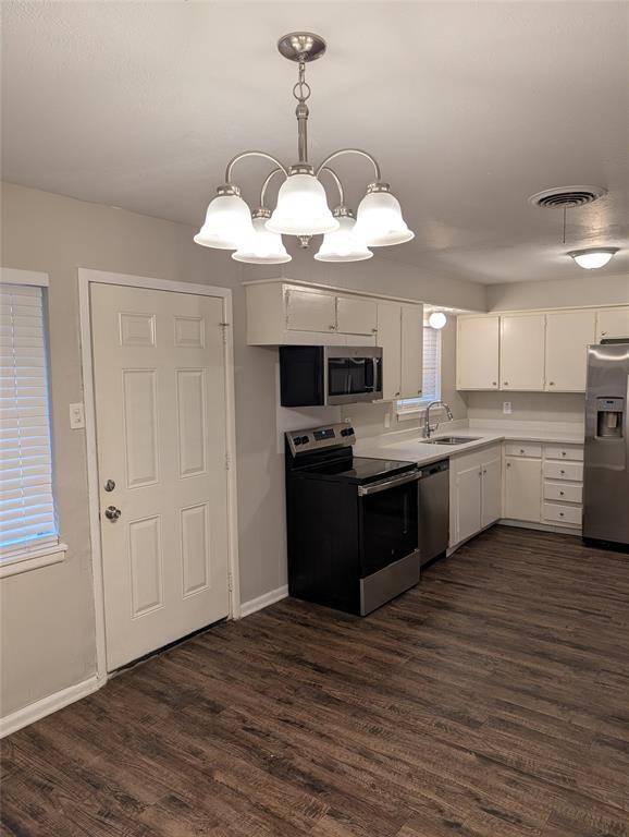 Fort Worth, TX 76112,5553 Patton Drive