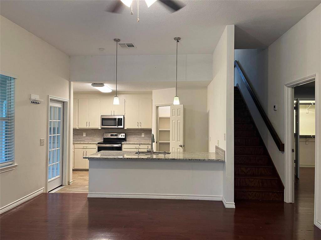 Quinlan, TX 75474,12046 Center Street