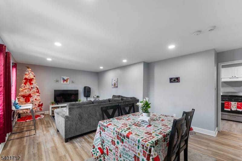 Elizabeth City, NJ 07202,632-634 Maple Ave