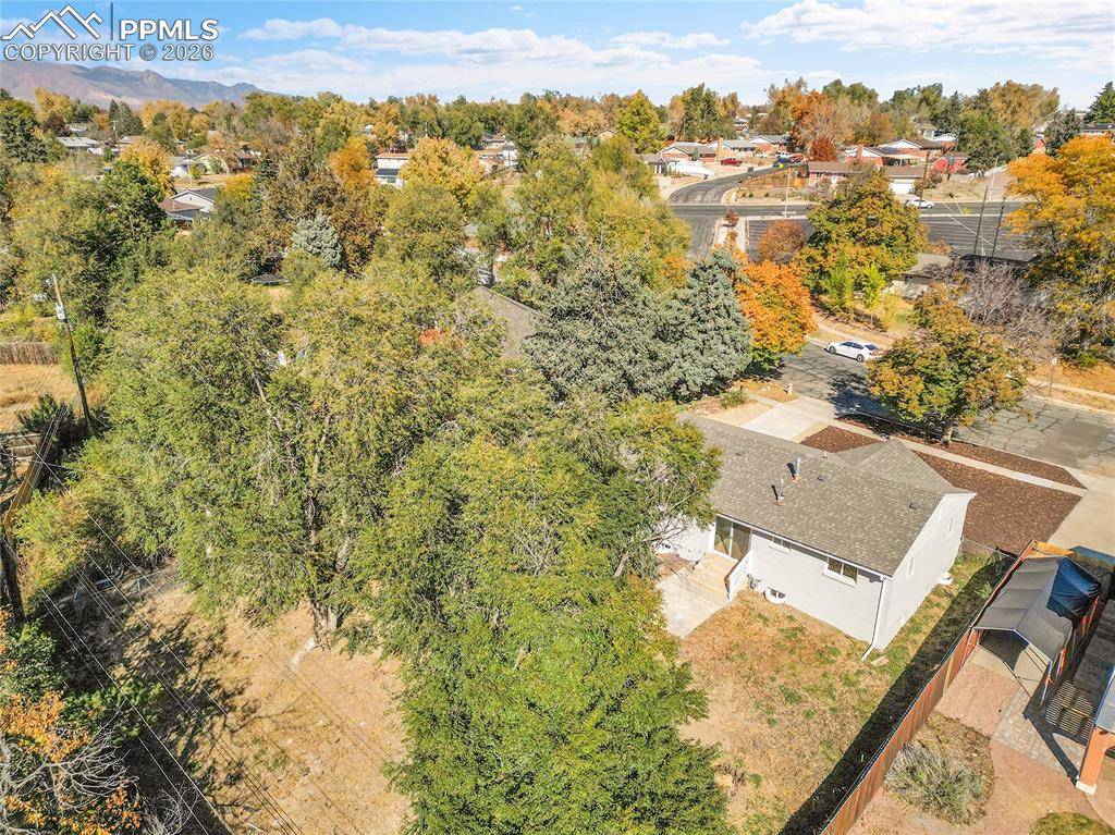 Colorado Springs, CO 80910,18 S Garland AVE