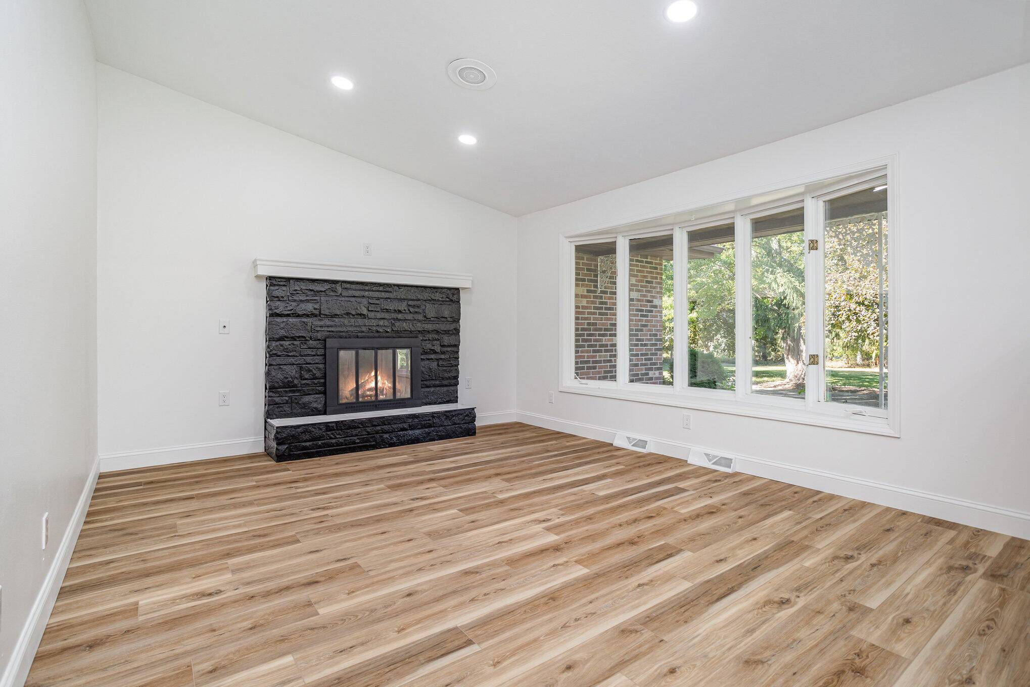 Marshall, MI 49068,14880 C DR S