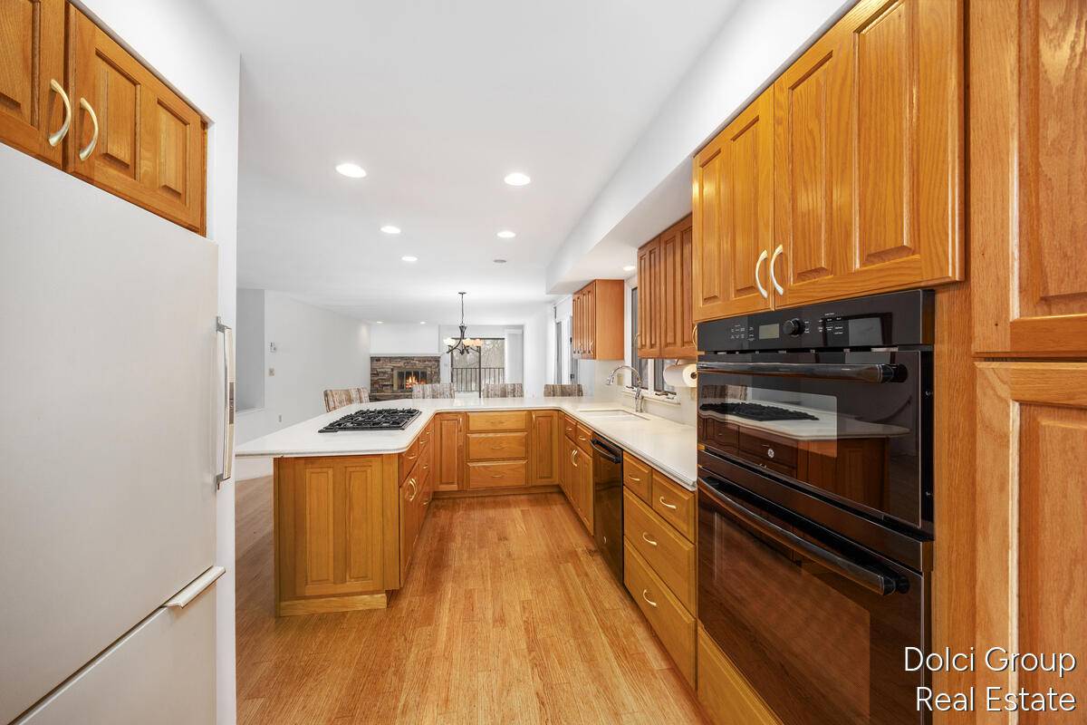 Grand Rapids, MI 49546,6134 Parview DR SE