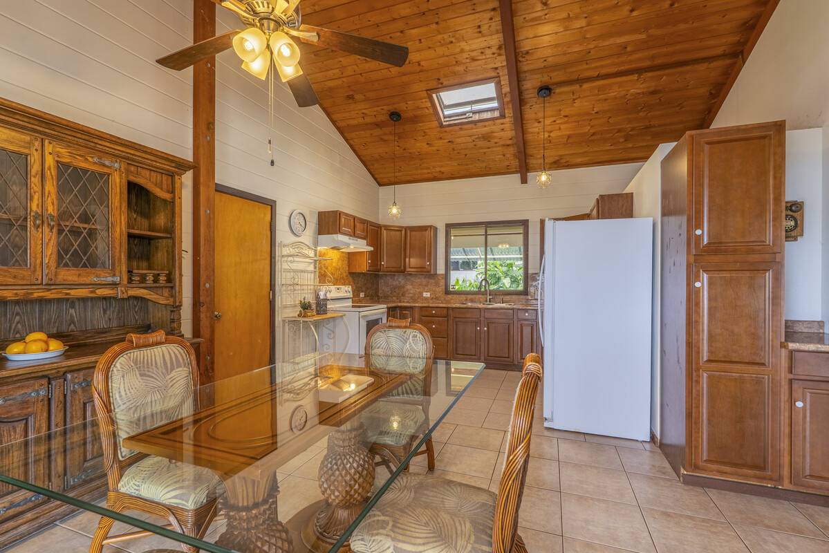 Kailua-kona, HI 96740