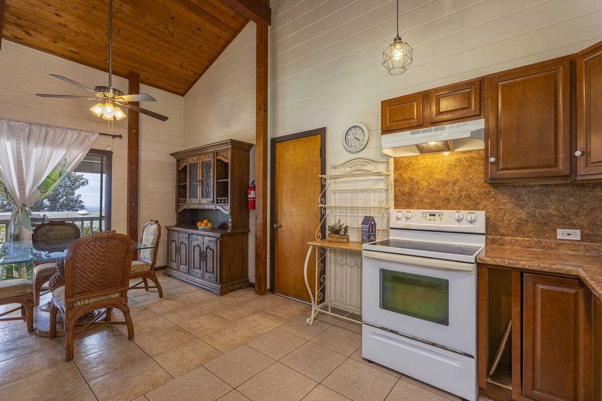 Kailua-kona, HI 96740