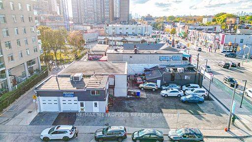 Toronto E02, ON M4C 1L9,2793 Danforth AVE